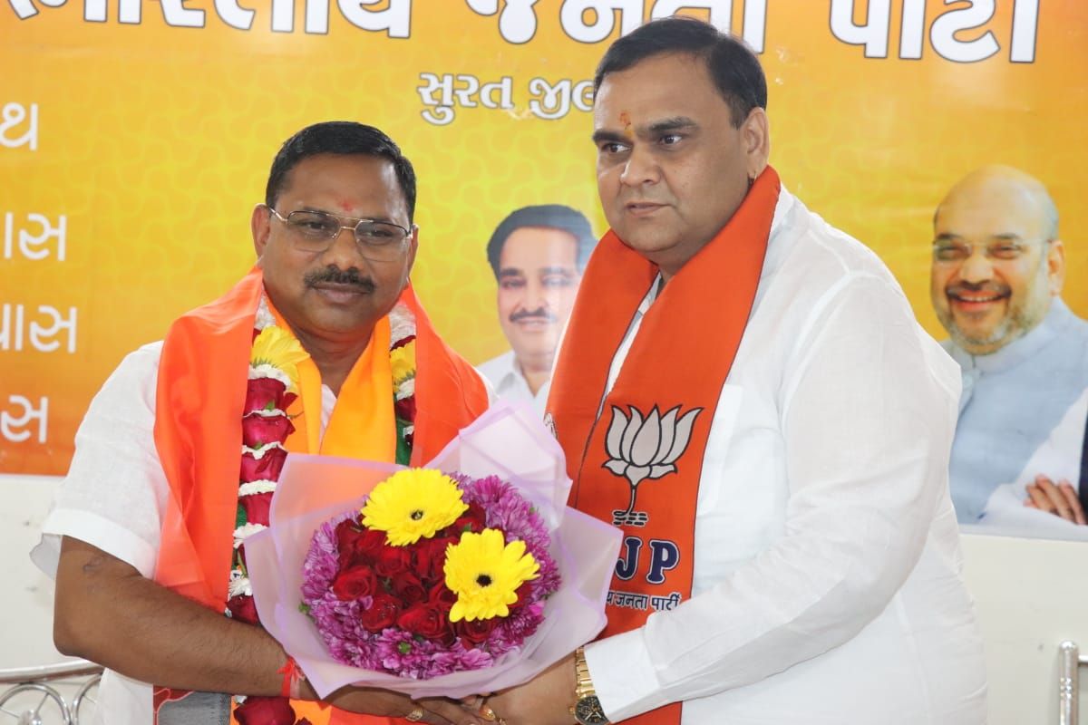 તા.૧૮-૦૪-૨૦૨૫ ના રોજ ૨૩-બારડોલી લોકસભાના સાંસદ શ્રી પ્રભુભાઈ વસાવજીને મહત્વપૂર્ણ કેન્દ્રીય મંત્રાલયમાં હિન્દી સલાહકાર સમિતિના સભ્ય તરીકે નિયુક્ત થવા બદલ ખૂબ ખૂબ અભિનંદન અને શુભકામનાઓ.